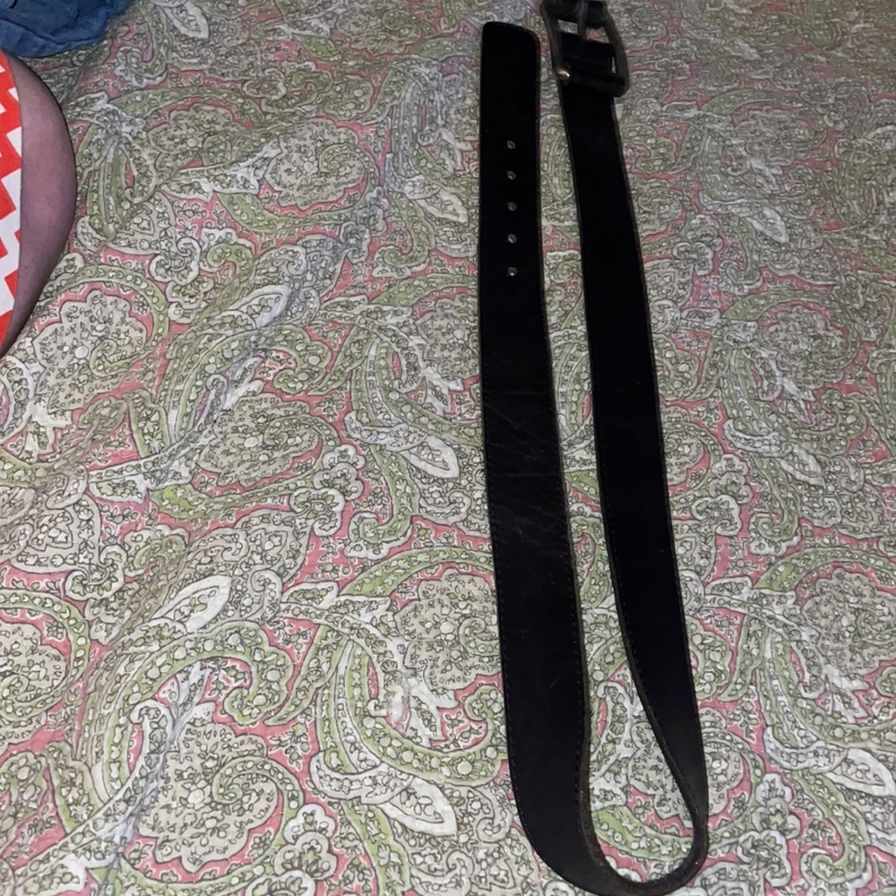 Gap brown, leather belt, distressed silver buckle size 40 - Picture 7 of 7